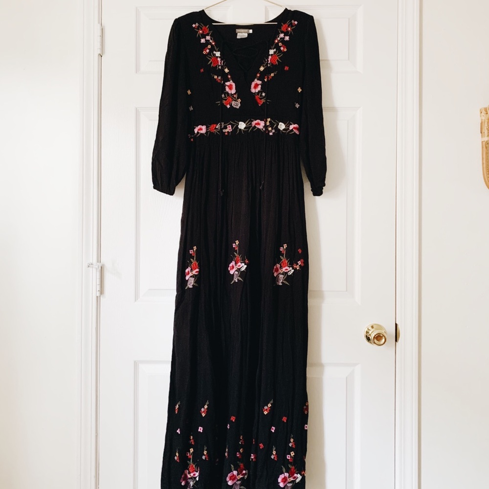 floral embroidered black boho hippie maxi dress